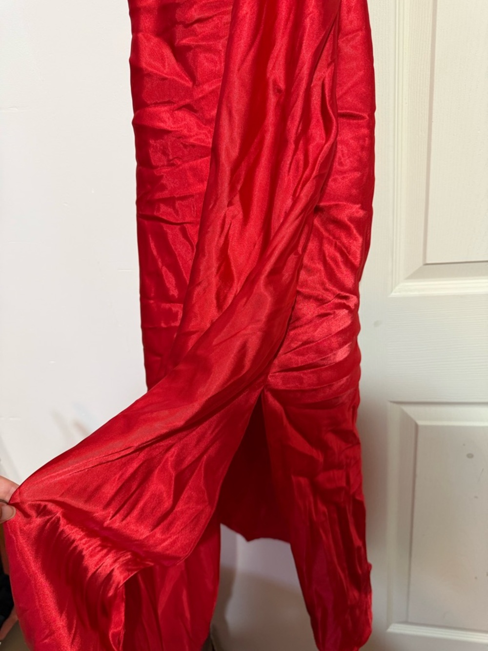 Intimo Red Satin Heart-Print Robe & Slip - Picture 3 of 7